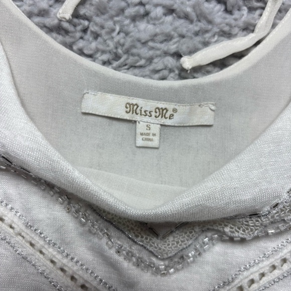 Miss Me Top Womens Small Sheer White Blouse Beaded Cold Shoulder Cottage Flowy - Picture 2 of 6